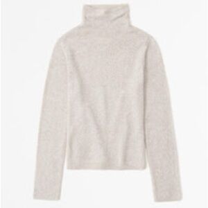 Abercrombie & Fitch Merino Wool Turtleneck in Light Brown, size S